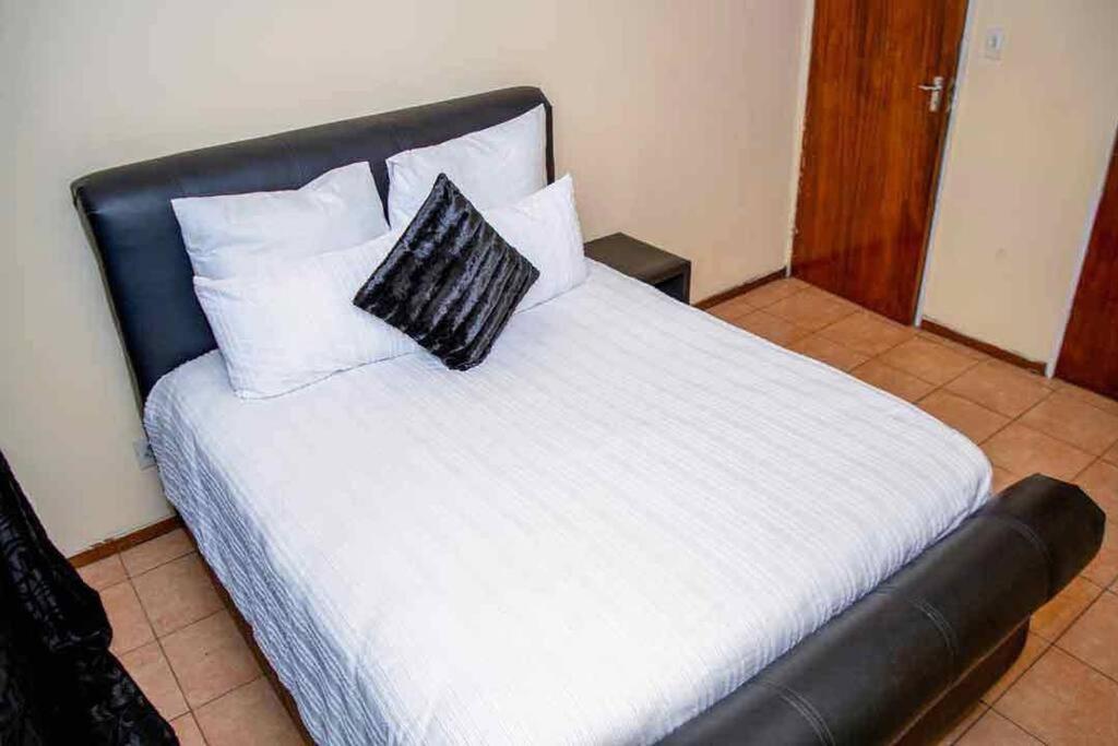 Apartment Freedom Johannesburg