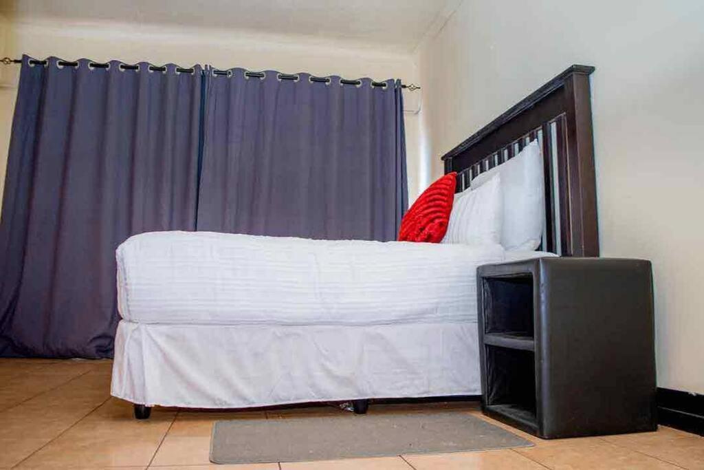 Apartment Freedom Johannesburg